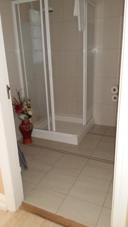 Abacus Guesthouse Galway Buitenkant foto